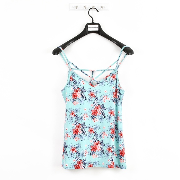 Ultra Flirt Juniors Printed Two-Way Tank Top - Picture 2 of 6